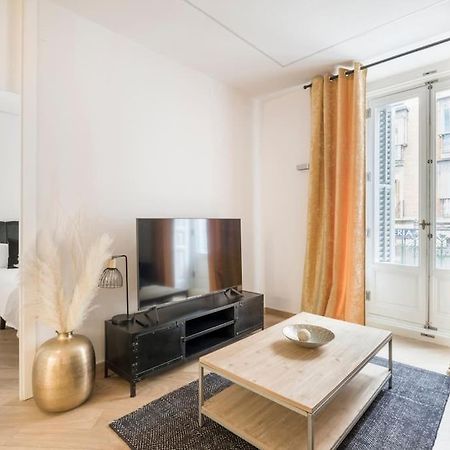 Lujoso Apartamento Cerca De Plaza Mayor マドリード エクステリア 写真