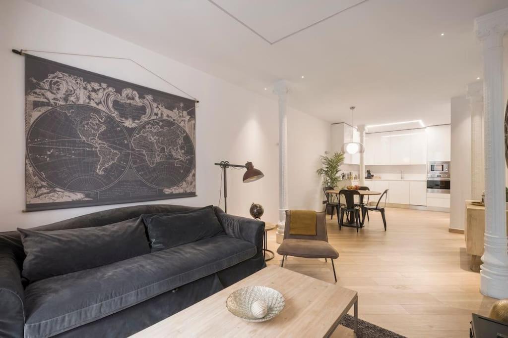 Lujoso Apartamento Cerca De Plaza Mayor マドリード エクステリア 写真